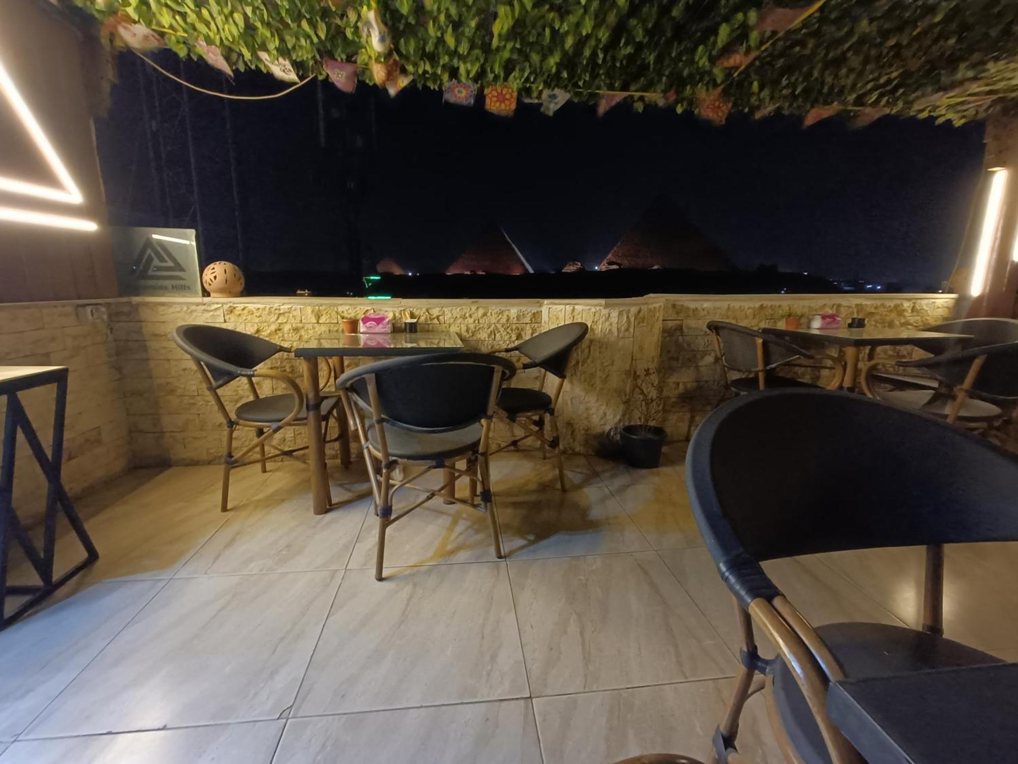 Nefertari Pyramids View Inn 3*